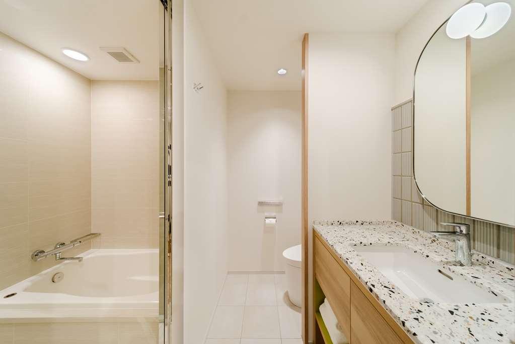 Hilton Garden Shijo Karasuma Hotel 3*